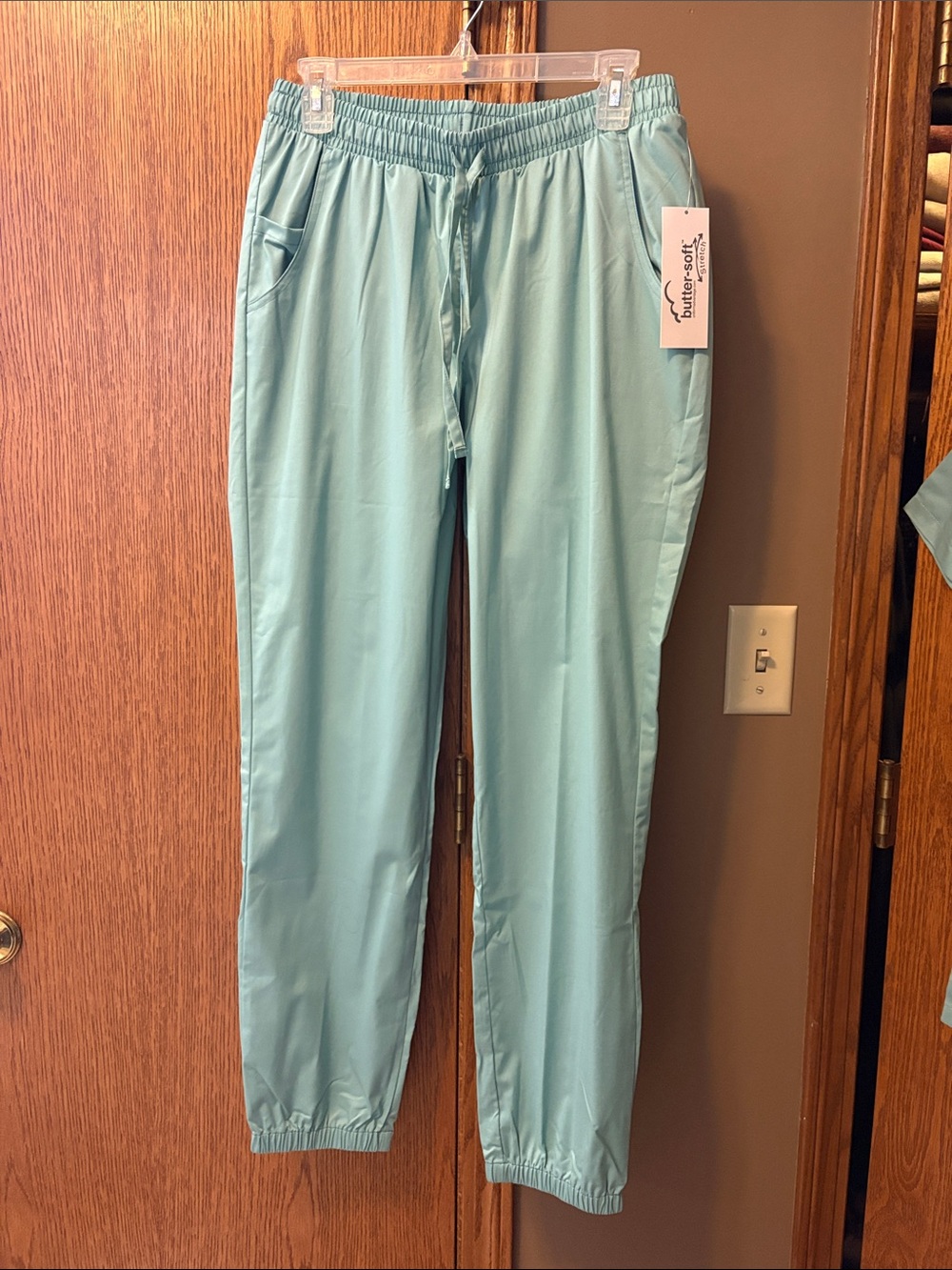 Butter Soft Seafoam Green Women's Jogger Scrub Pants